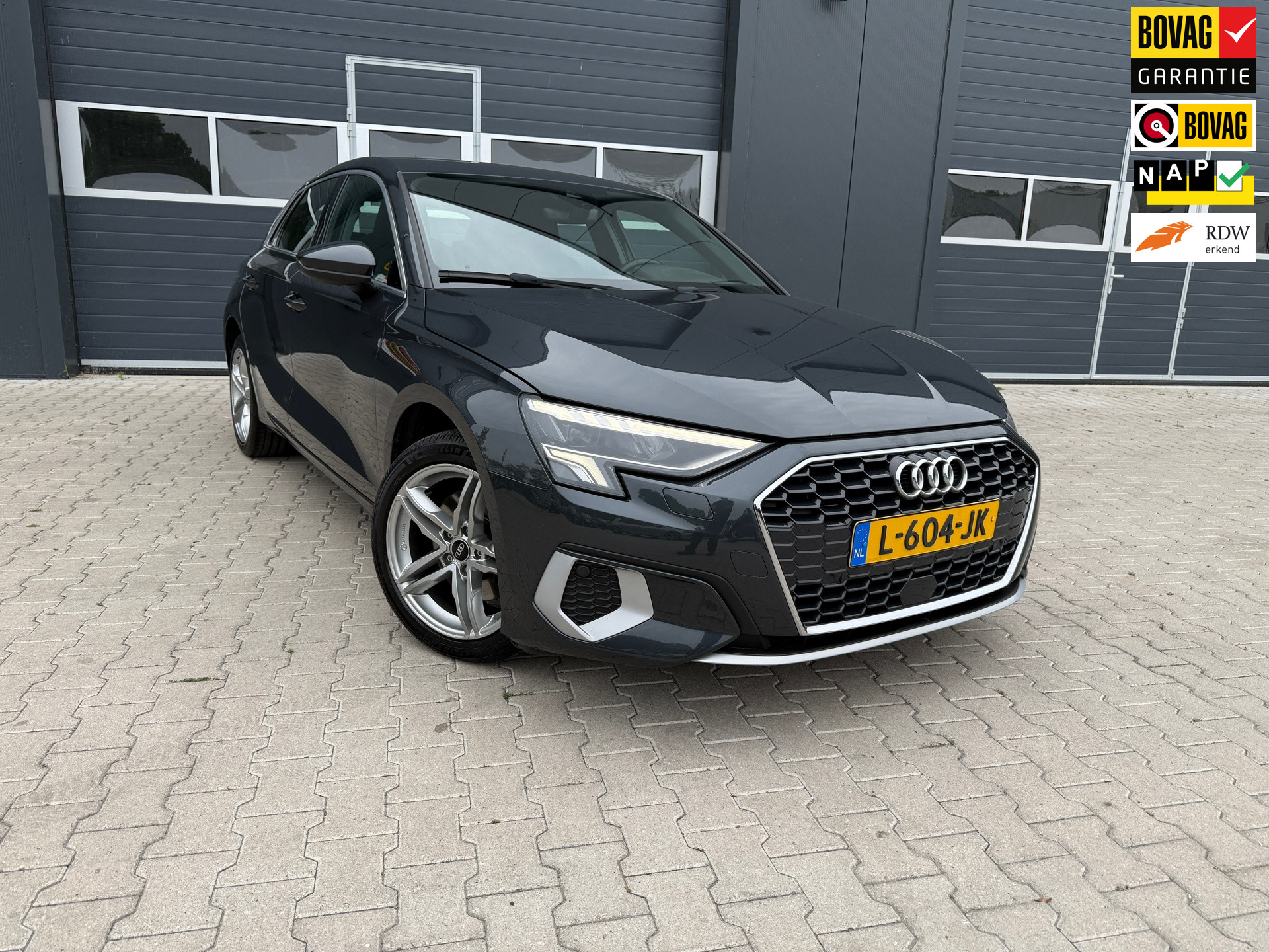 Audi A3 Sportback 40 TFSI e Business edition