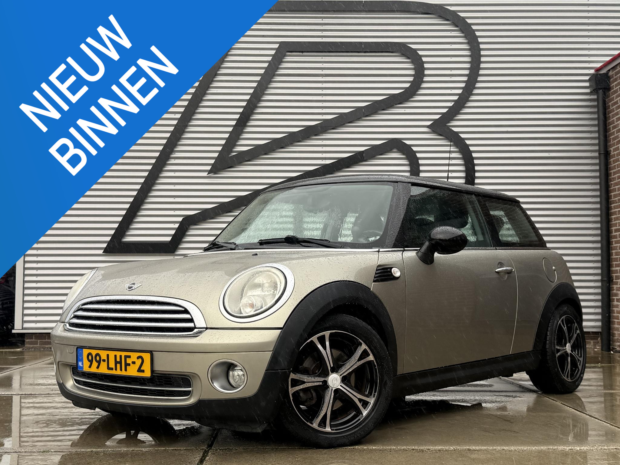 MINI 3-deurs 1.6 Cooper Business Line